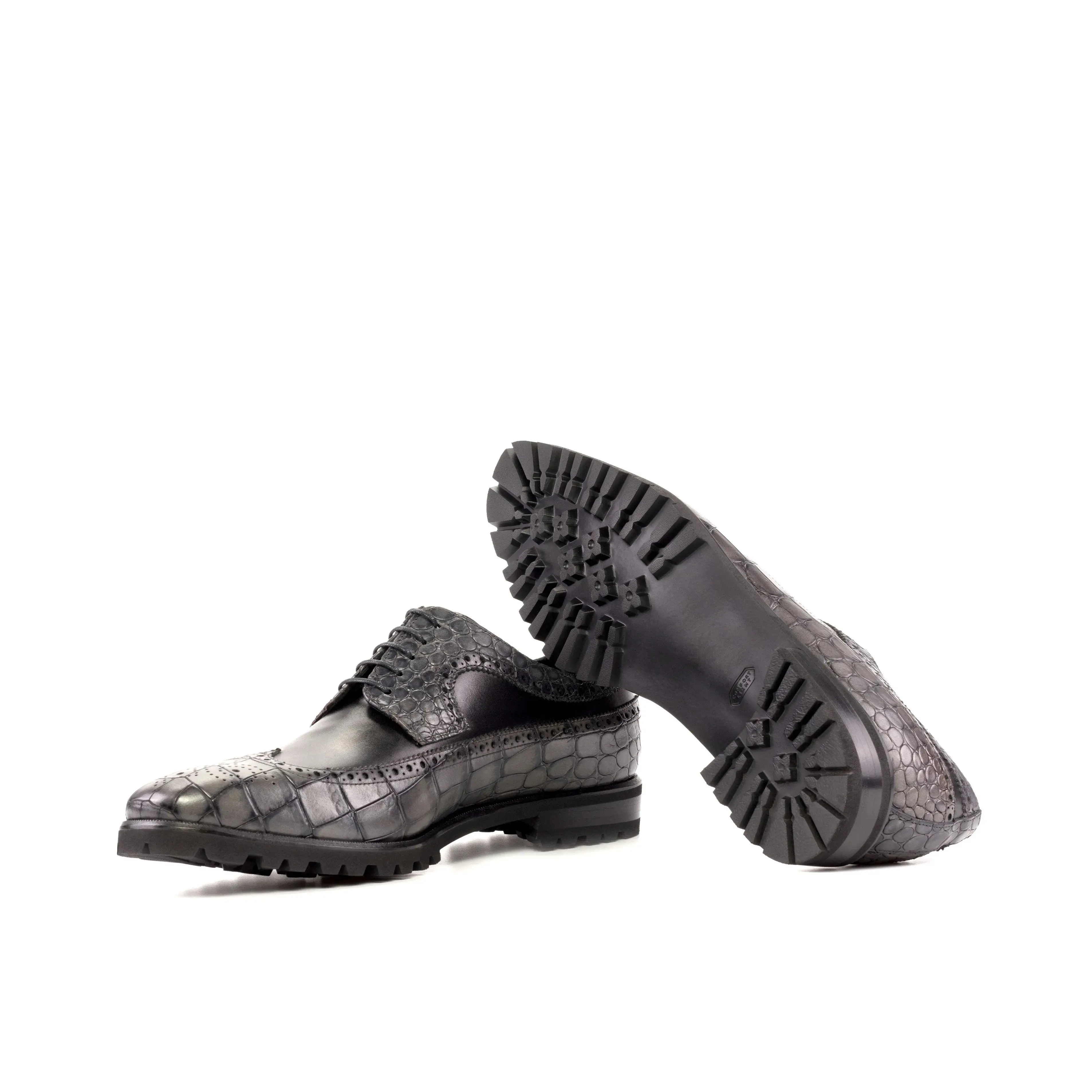 DapperFam Zephyr in Grey / Black Men's Italian Croco Embossed Leather Longwing Blucher