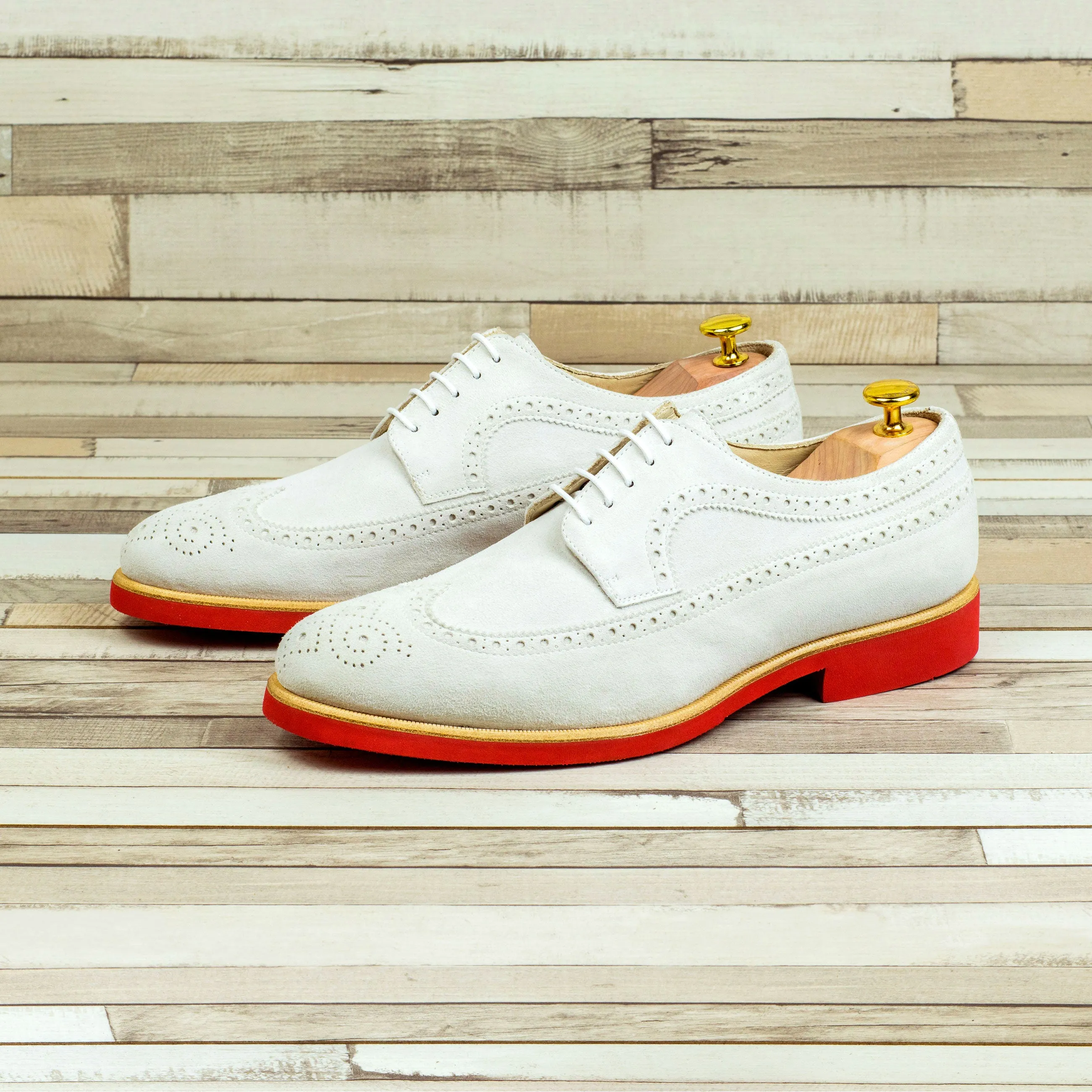 DapperFam Zephyr in White Men's Italian Suede Longwing Blucher