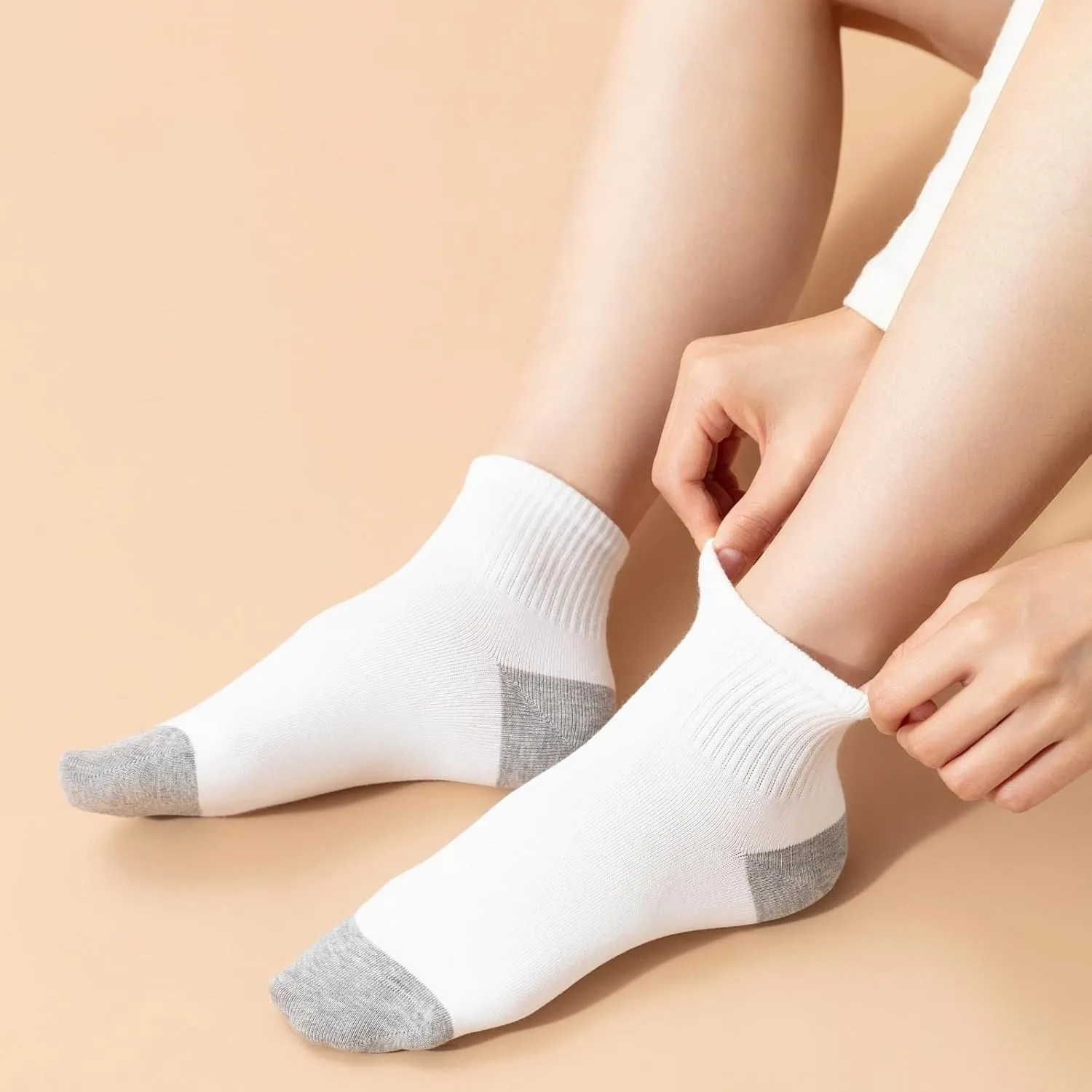 Ndoobiy 6 Pairs White Ankle Socks Womens Socks Cotton Soft Breathable Athletic Socks
